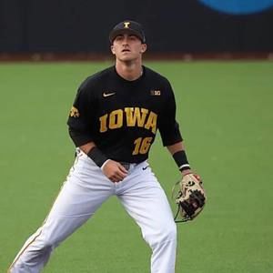 Meet your Posher, Tanner